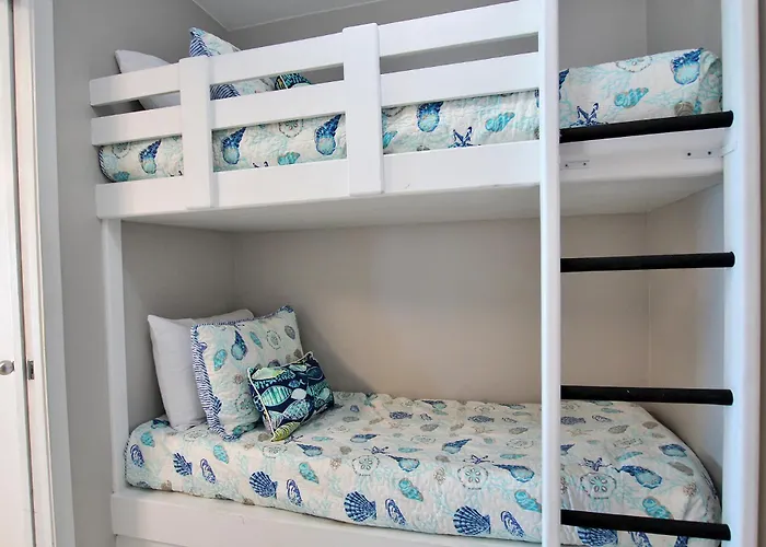 Apartment Seacrest 401 By Youngs Suncoast *